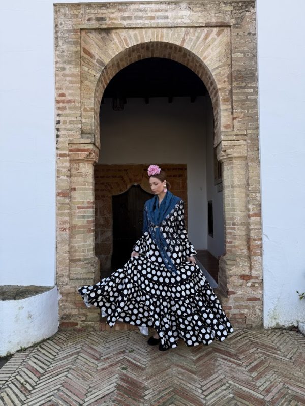 Traje de flamenca Dolores negro - Imagen 3