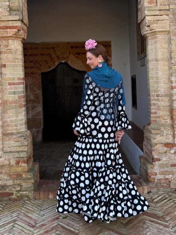 Traje de flamenca Dolores negro