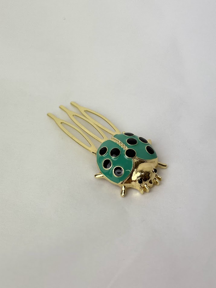 Peinecillo mariquita verde