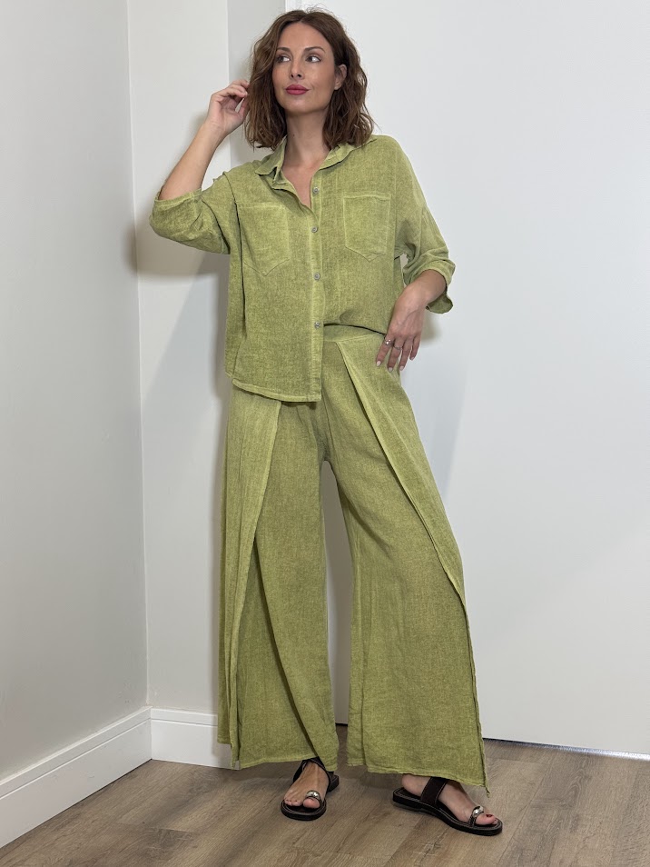 Camisa efecto lino botones lima