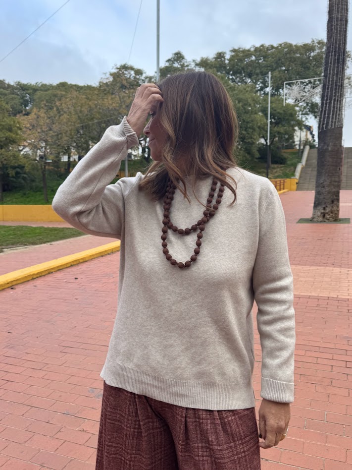 Jersey cuello caja beige