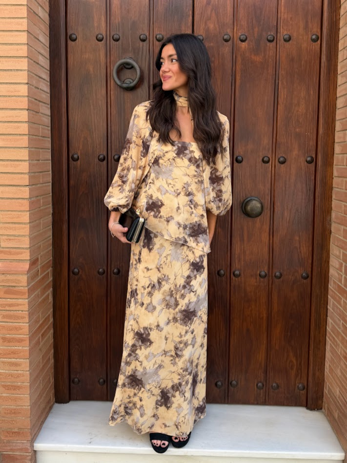 Capa manga estampada amarilla