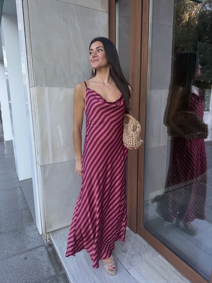 Vestido Tina burdeos