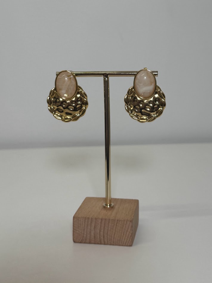 Pendientes piedra beige