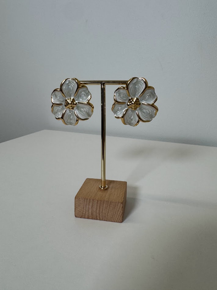 Pendientes Flor medianos grises