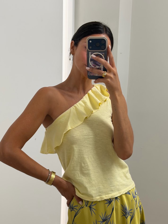 Top volante amarillo