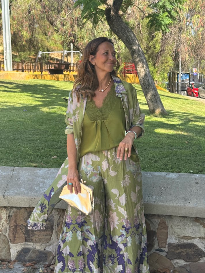 Conjunto Satinado estampado verde