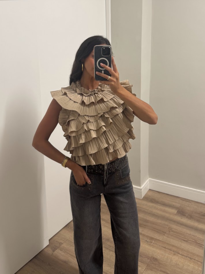 Top volantes beige
