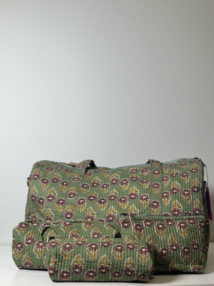 Bolsa de viaje  + neceseres india verde
