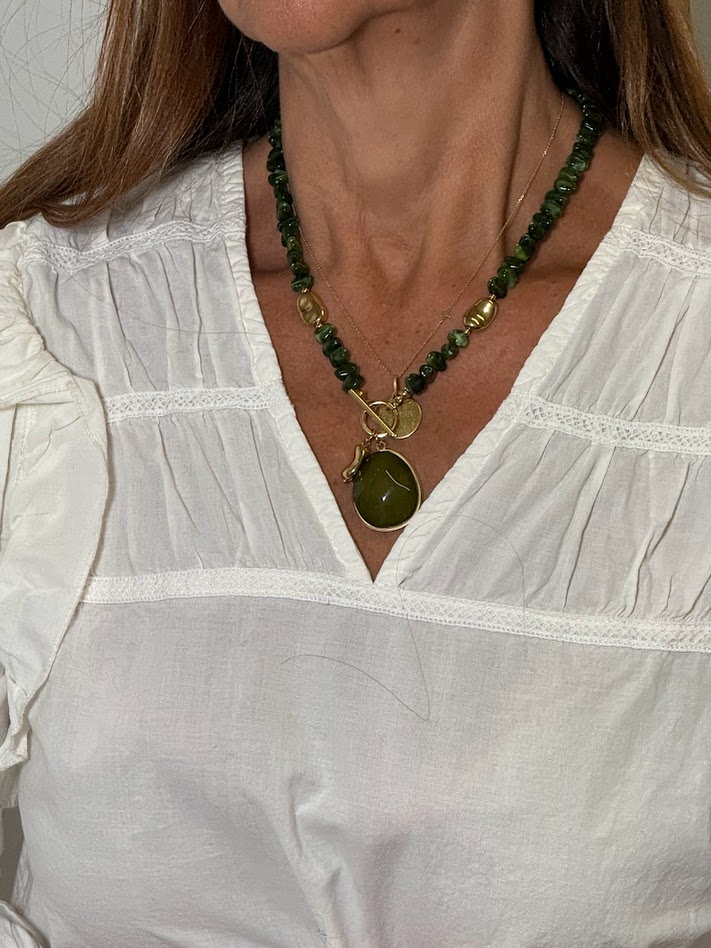Collar piedra