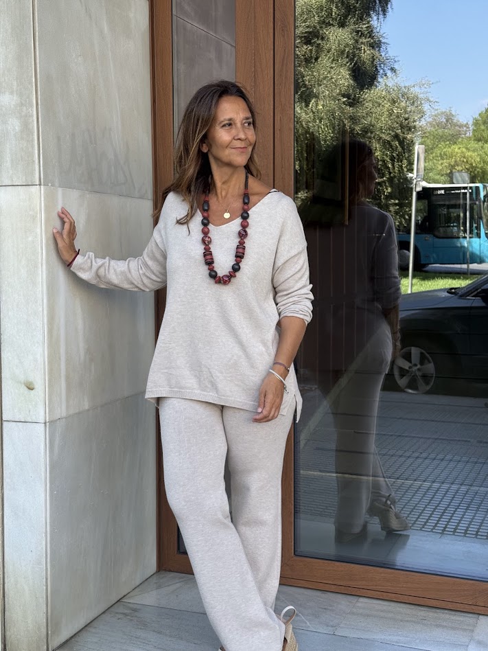 Conjunto de punto beige